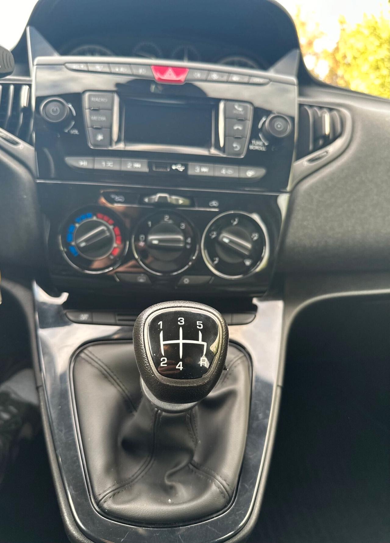 Lancia Ypsilon 1.2 Ecochic POSSIBILITA' GPL