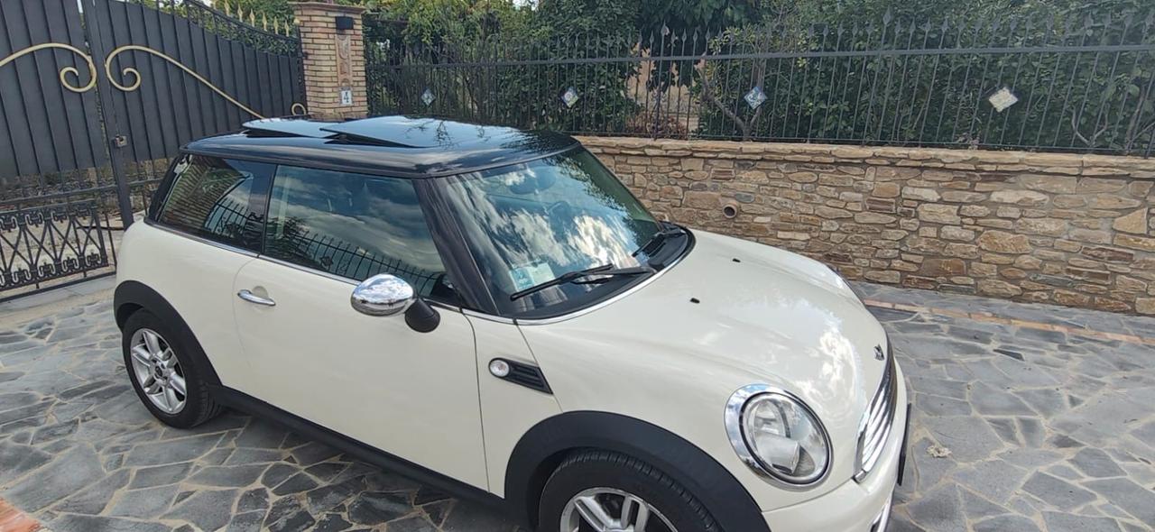 Mini 1.6 16V One D