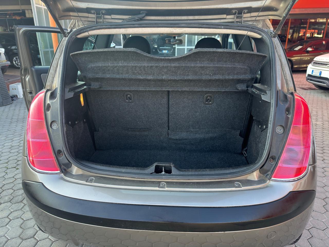 Lancia Ypsilon ADATTA A NEOPATENTATI 1.2 16V Argento