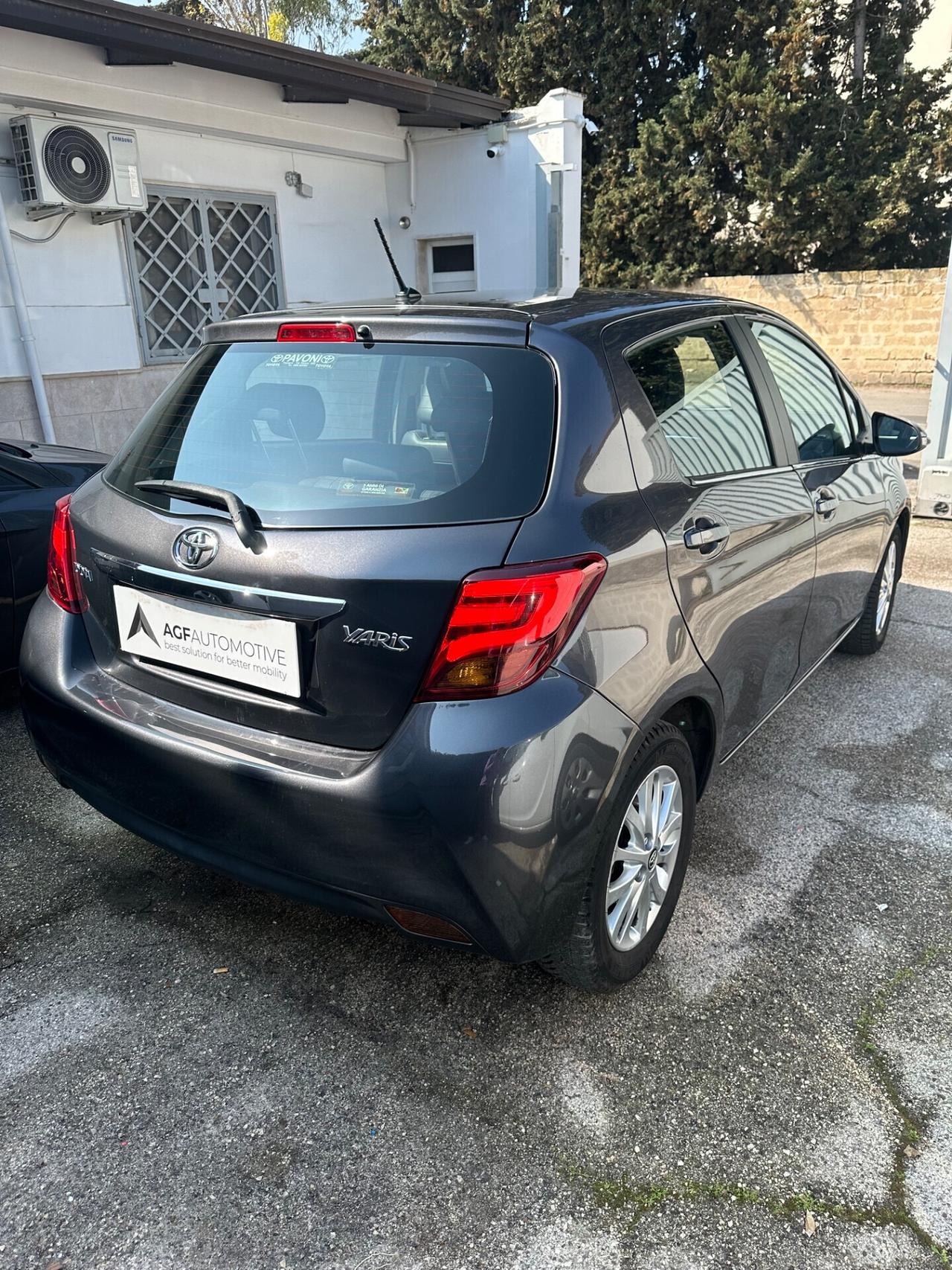 Toyota Yaris 1.0 5 porte Lounge
