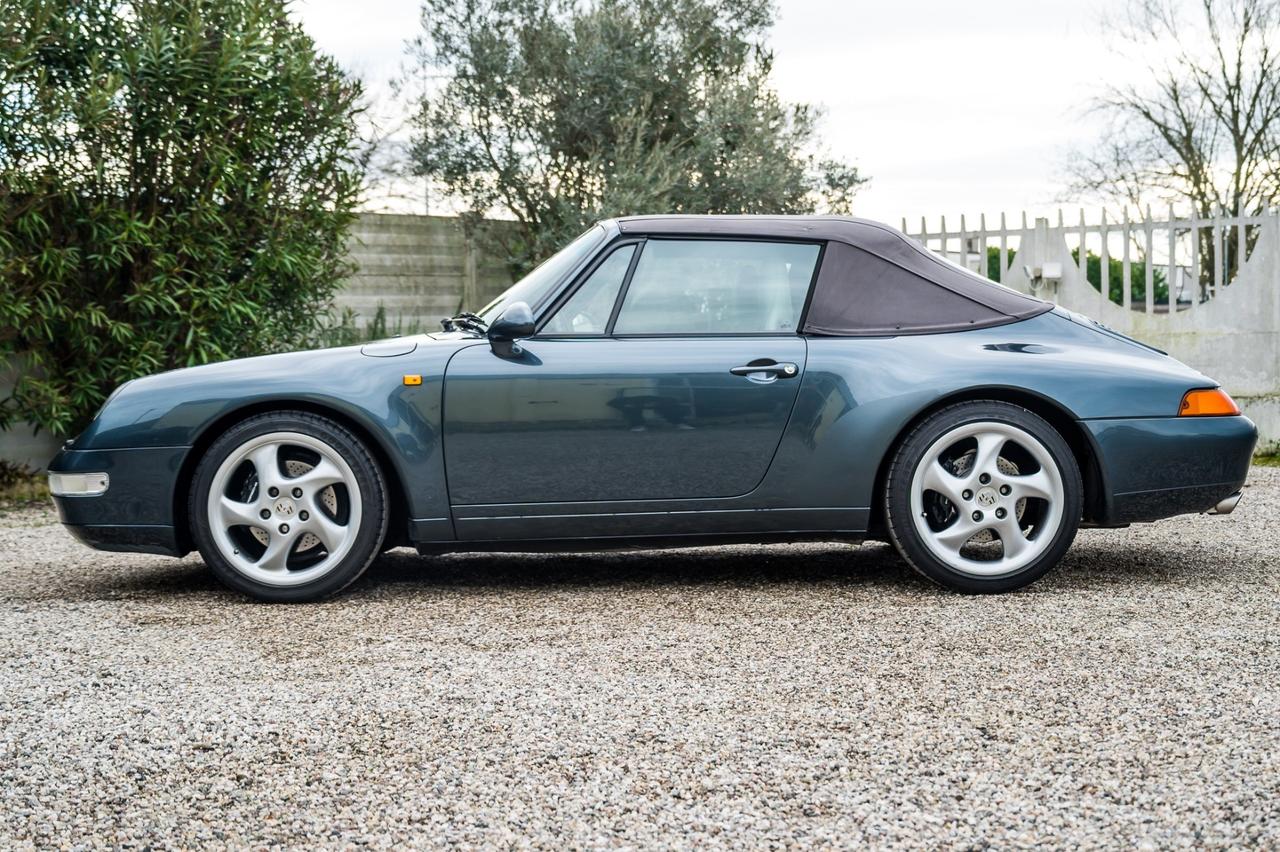 Porsche 993 Carrera Cabriolet