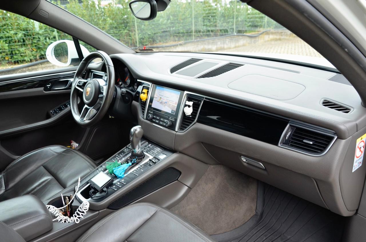 PORSCHE MACAN S 3.0d 250cv PDK, OTTIME CONDIZIONI, SERVICE CON FATTURE, NAVI, GANCIO TRAINO, 20", PERMUTE