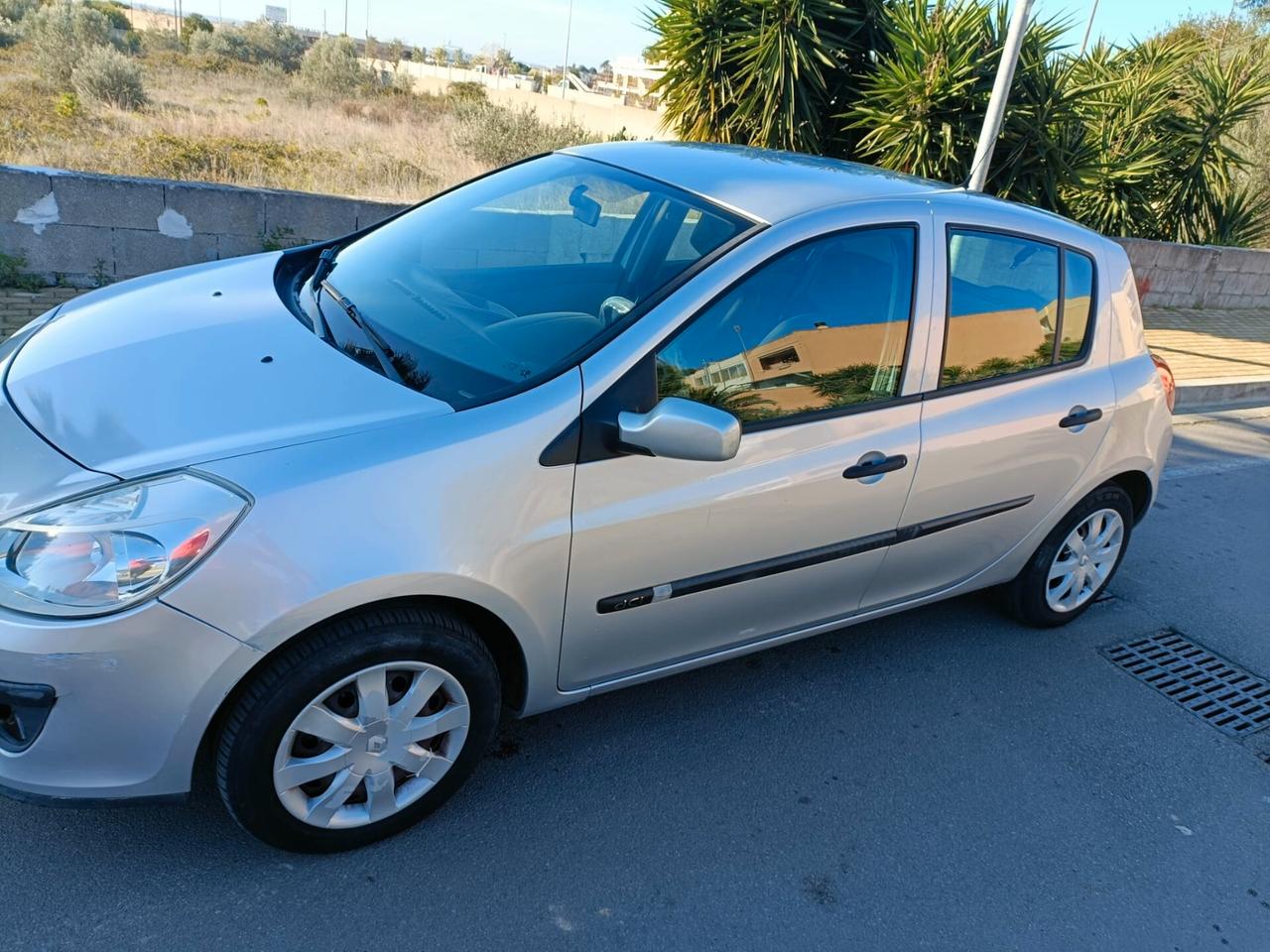 Renault Clio 1.5 dCi 70CV 5 porte Pack