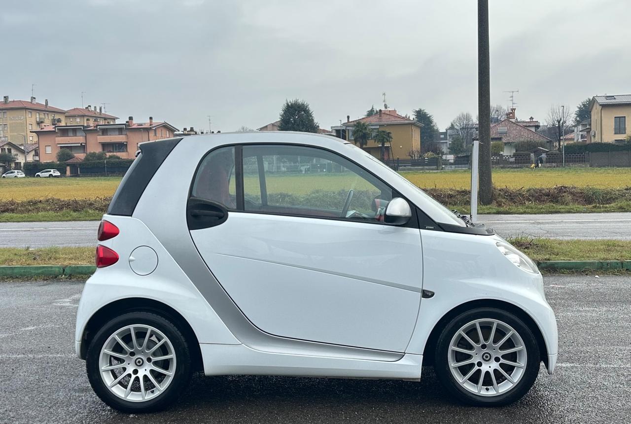 Smart ForTwo 1000 52 kW coupé pure