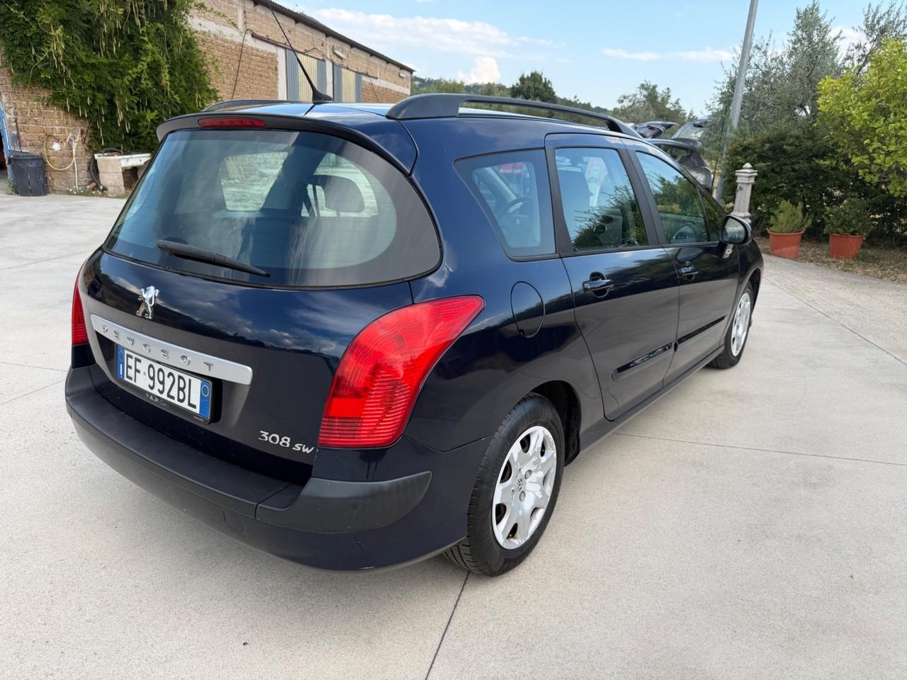 Peugeot 308 1.6 8V HDi 93CV FAMILIARE