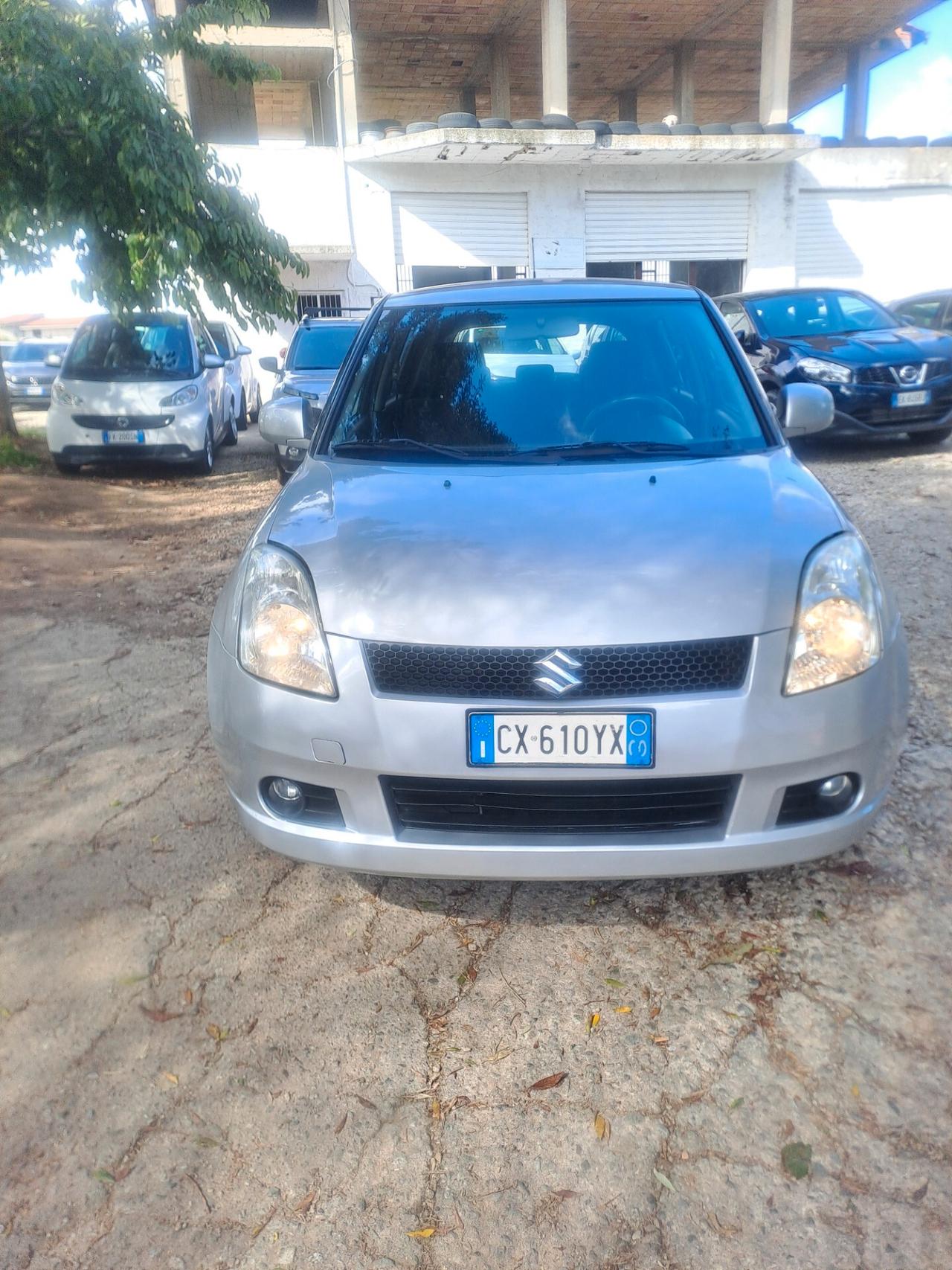 Suzuki Swift 1.3 4x4 5p. GL