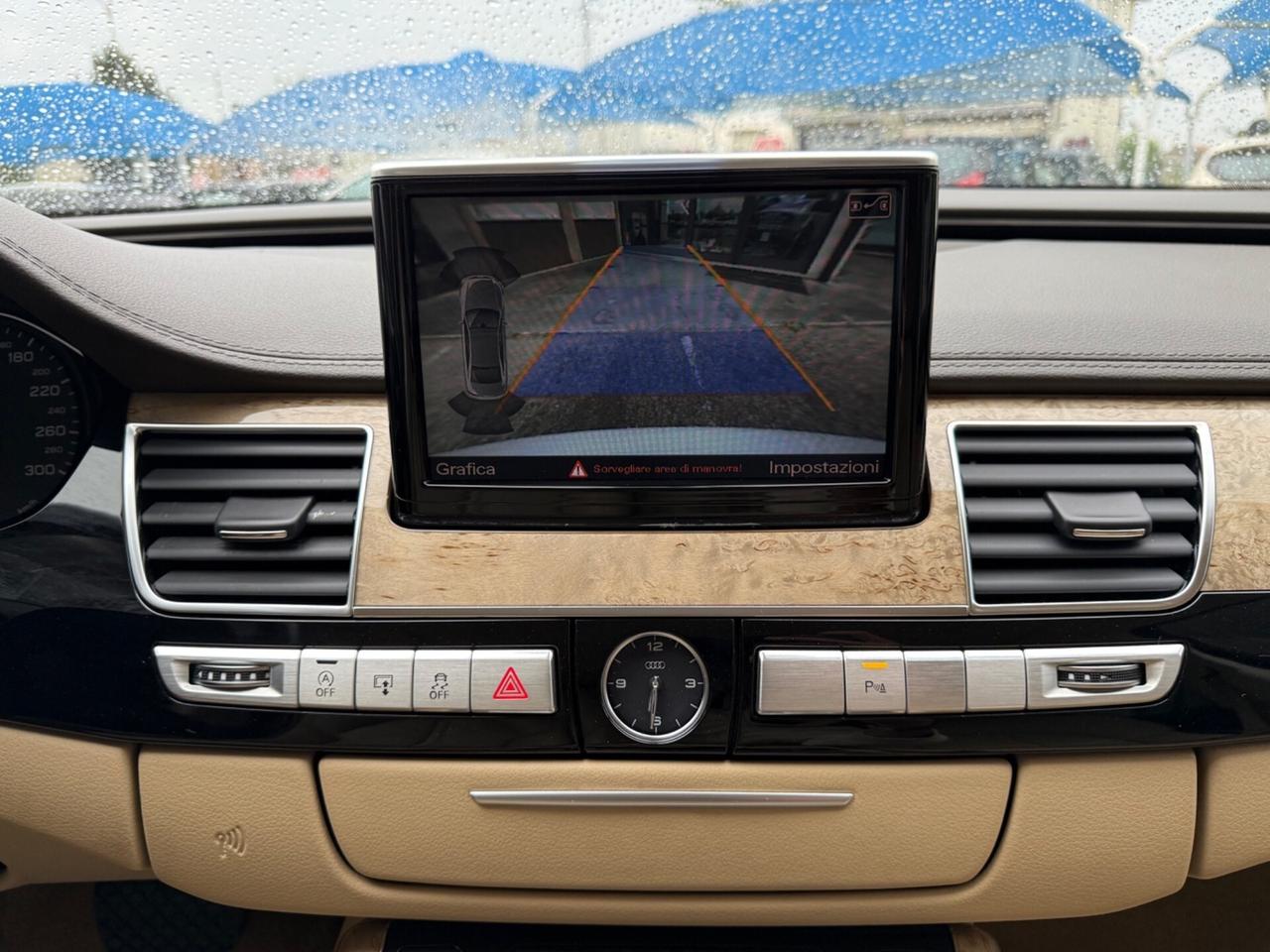 Audi A8 4.2 V8 TDI quattro tiptronic -