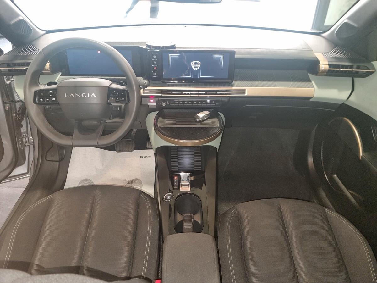 Lancia Ypsilon 1.2 Hybrid AUTOMATICA AZIENDALE