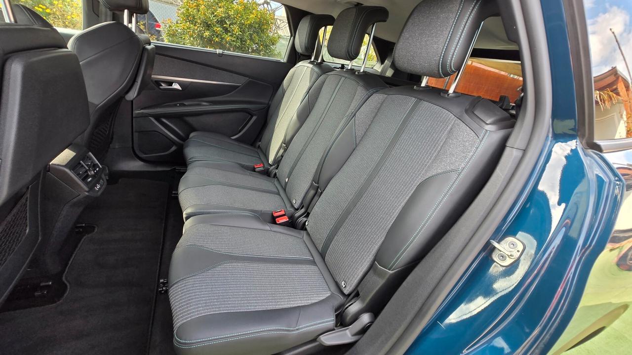 Peugeot 5008 BlueHDi 130 S&S EAT8 Allure Pack