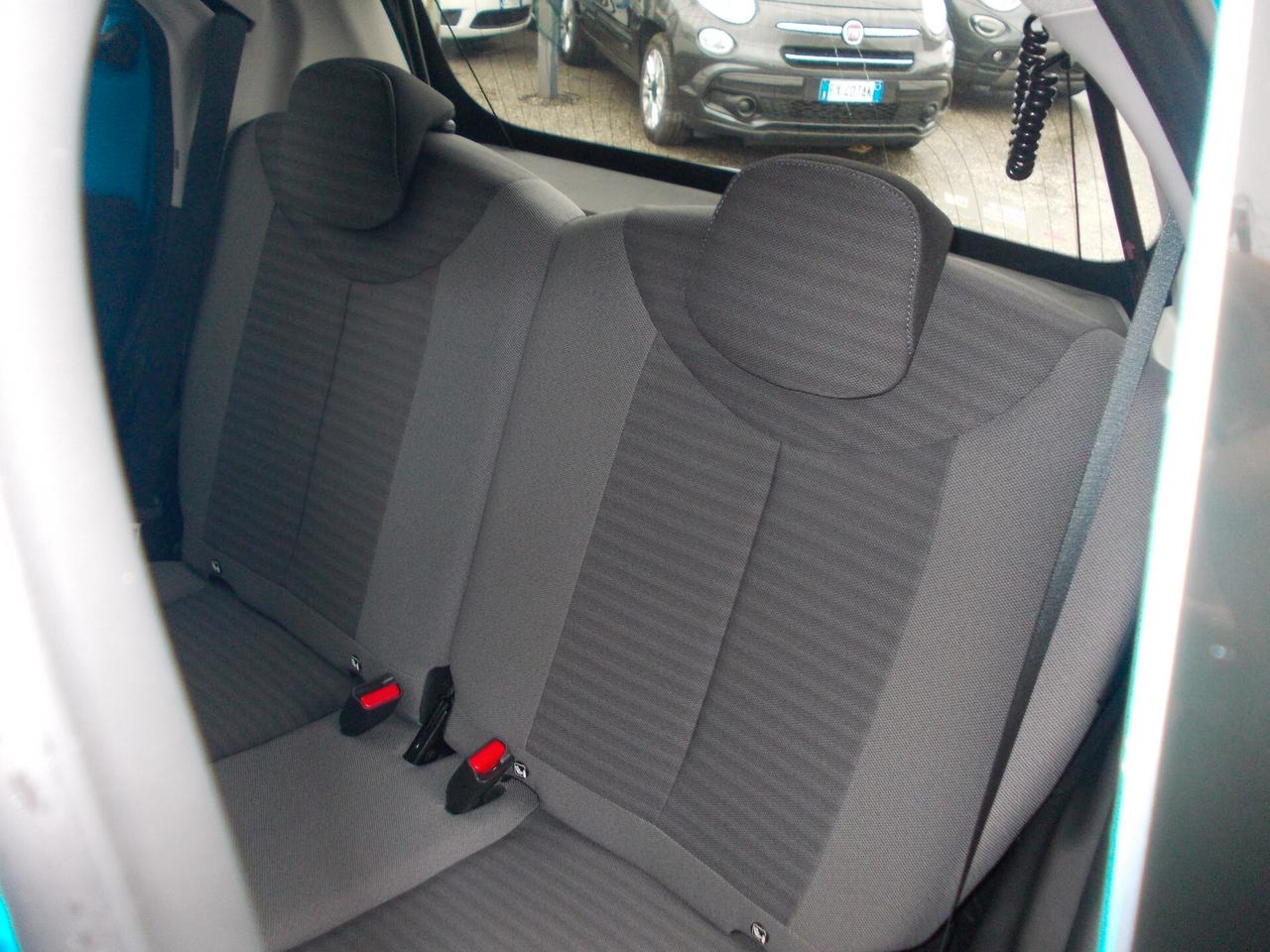 Aygo Connect 1.0- 5p. x-play-km26241