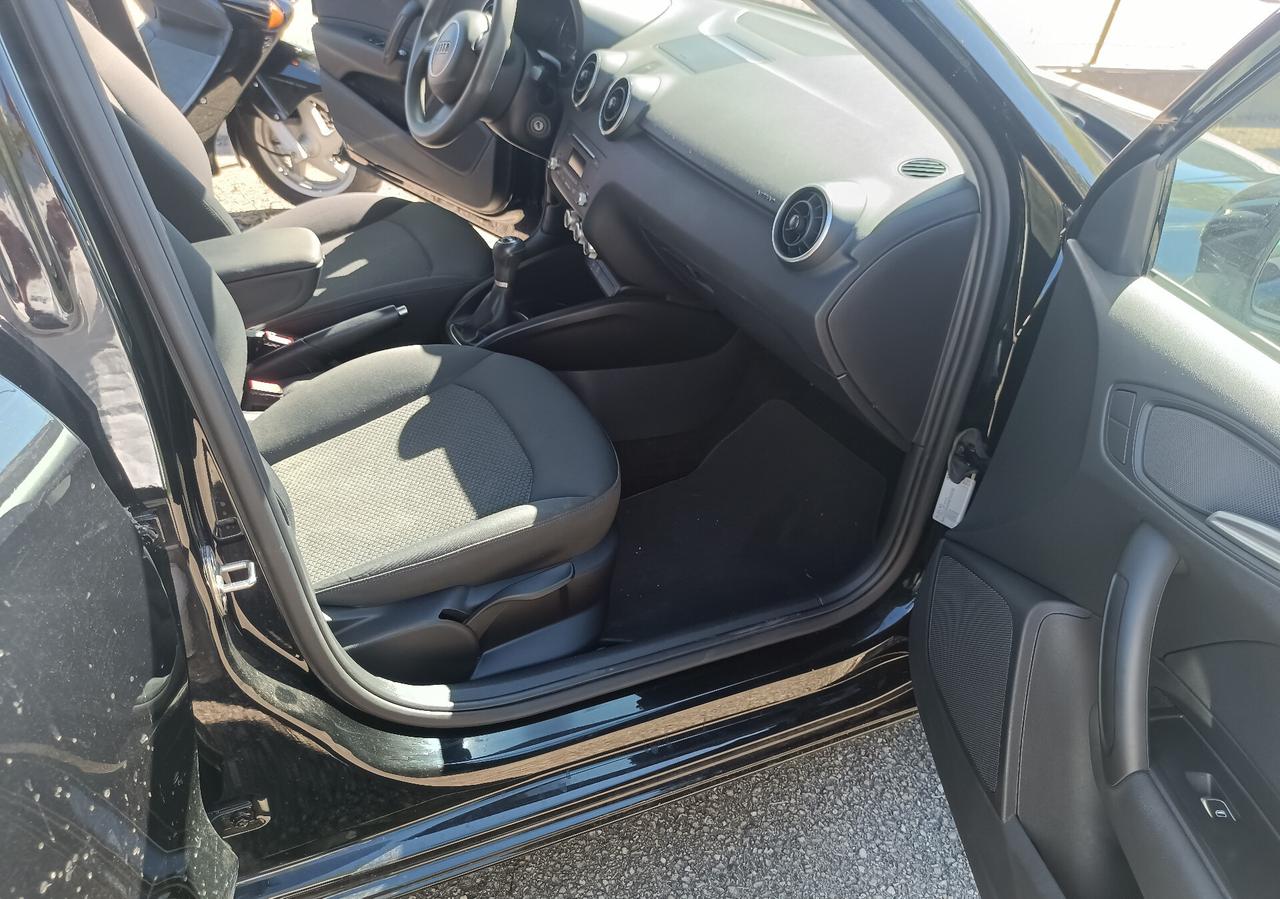Audi A1 I 2015 SportbackSportback 1.4 tdi