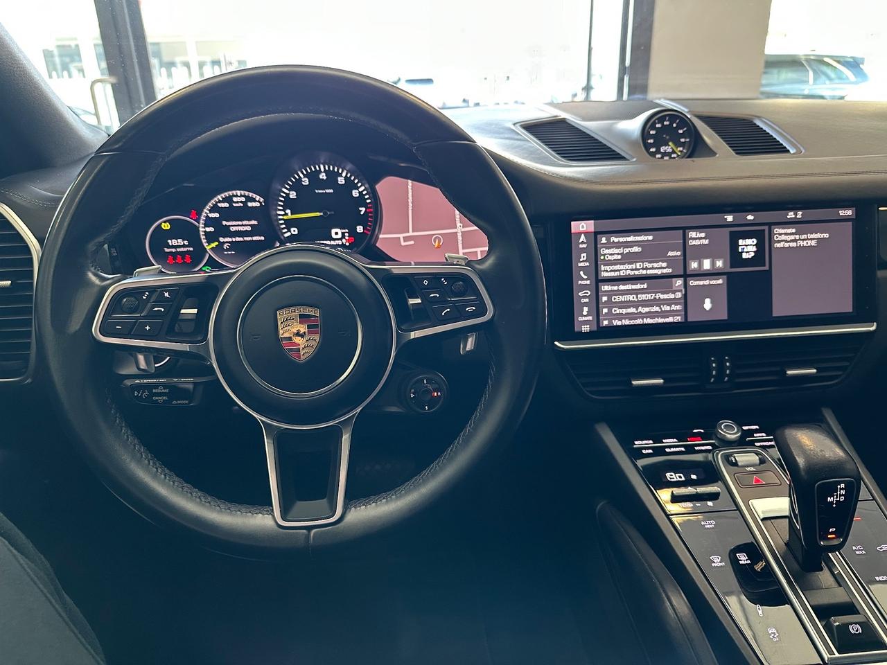 Porsche Cayenne Coupé 3.0 V6 E-Hybrid 462cv