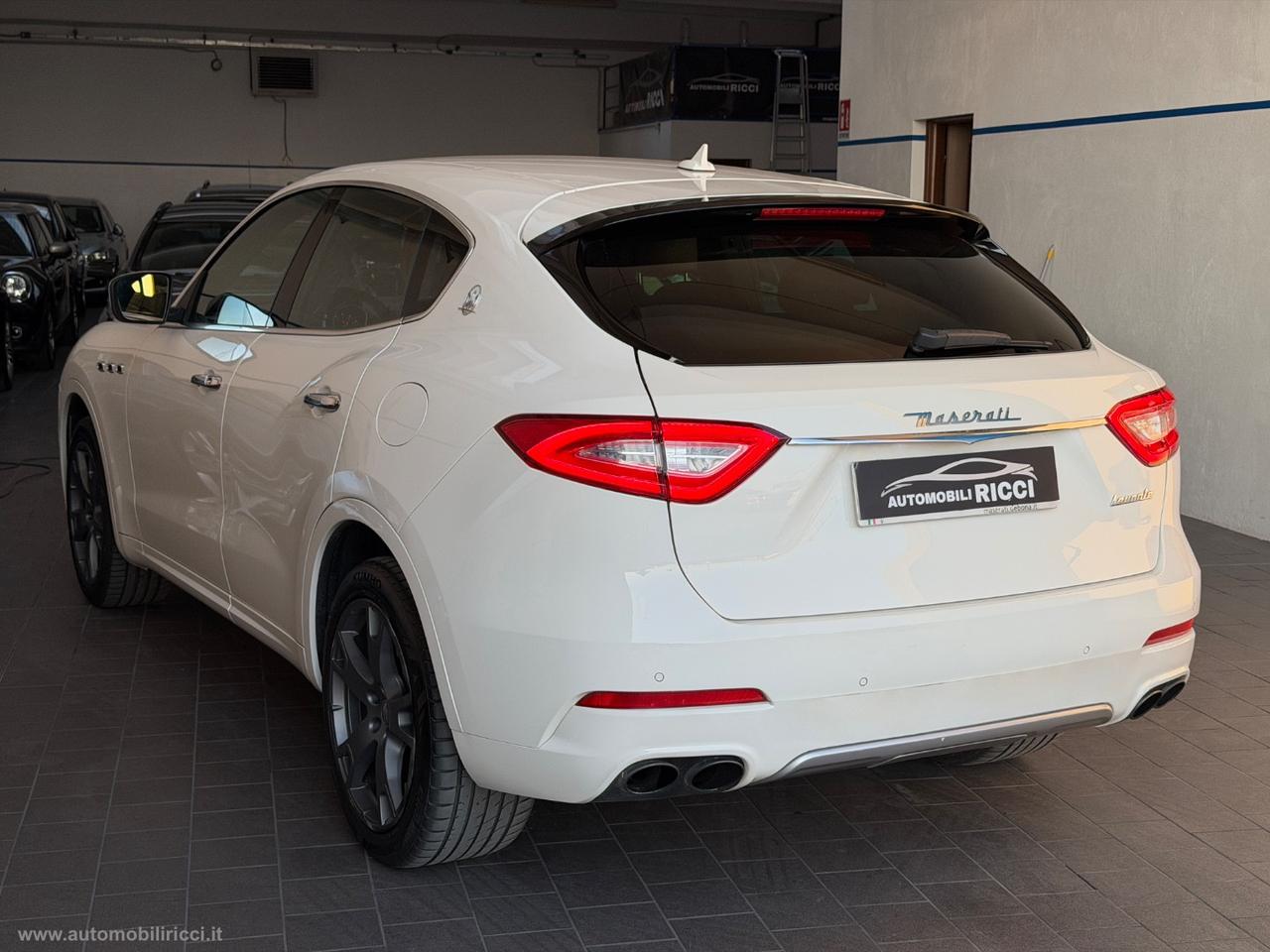 MASERATI Levante V6 430 CV AWD S ERMENEGILDO ZEGNA