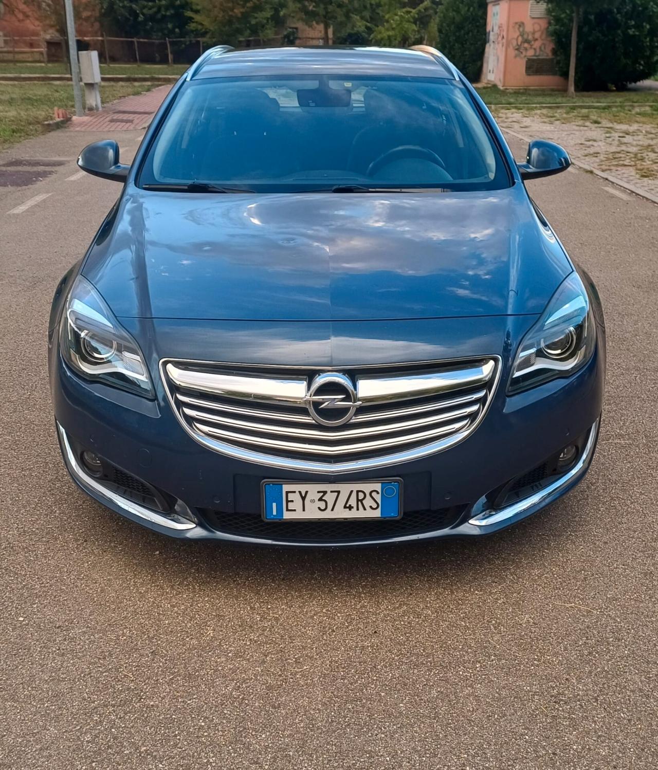 Opel Insignia 2.0 CDTI 140CV Ecopower 104gr. Sports Tourer Cosmo Business
