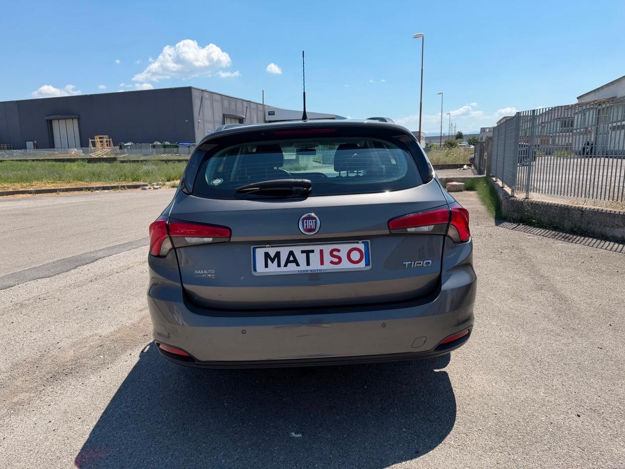 Fiat Tipo 1.4 SW Lounge con GARANZIA 12 m