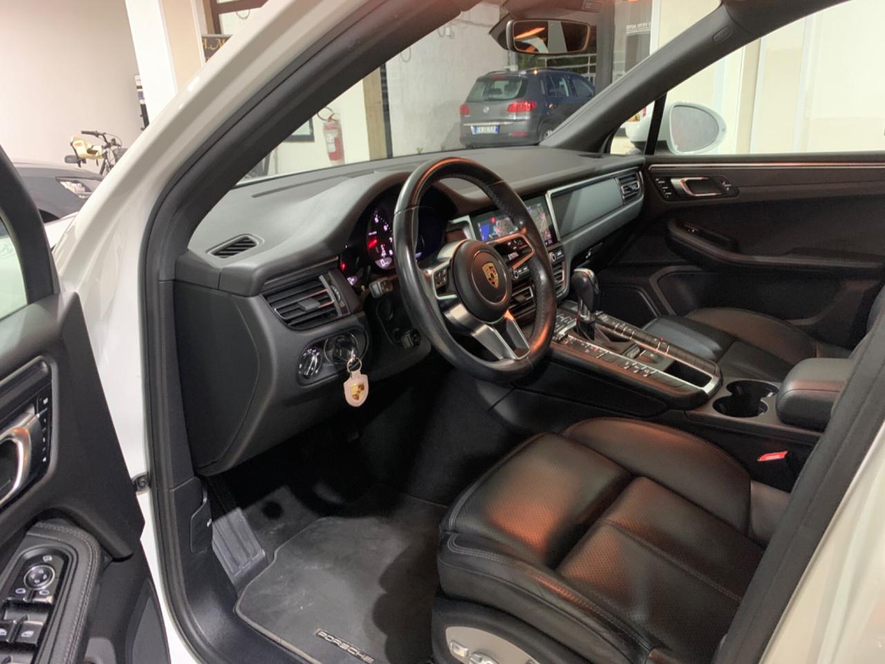 Porsche Macan 2.0