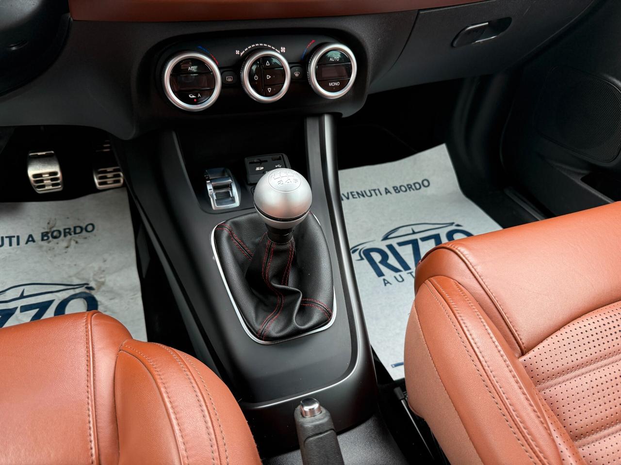 Alfa Romeo Giulietta 1.6 JTDm-2 105 CV Sprint Navi Pelle Led