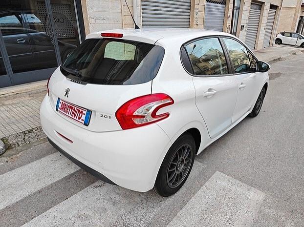 PEUGEOT 208 1.4 HDi 68 CV 5 porte - 2012