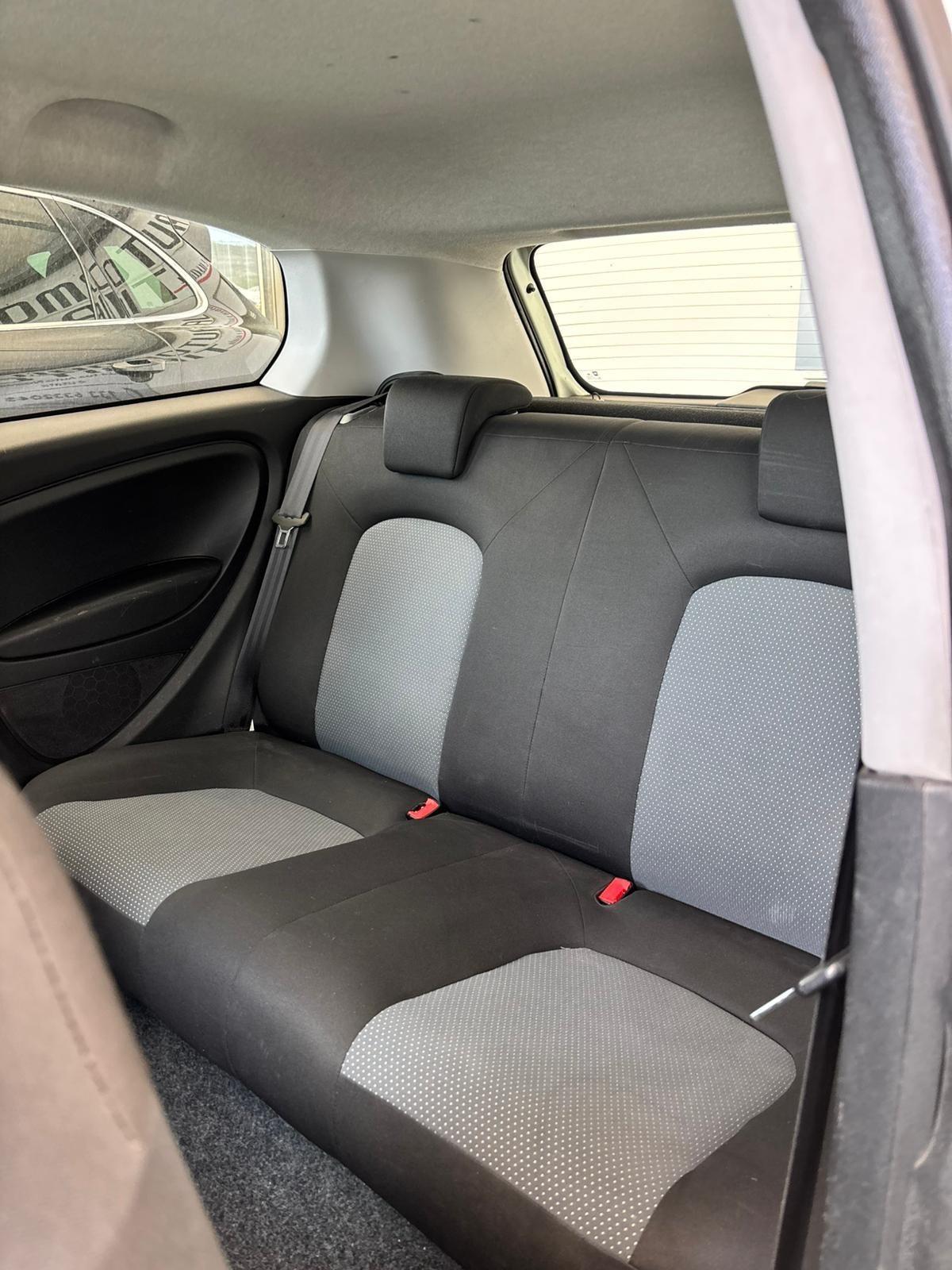 Fiat Punto 1.3 MJT II 75 CV 3 porte 4POSTI AUTOCARRO