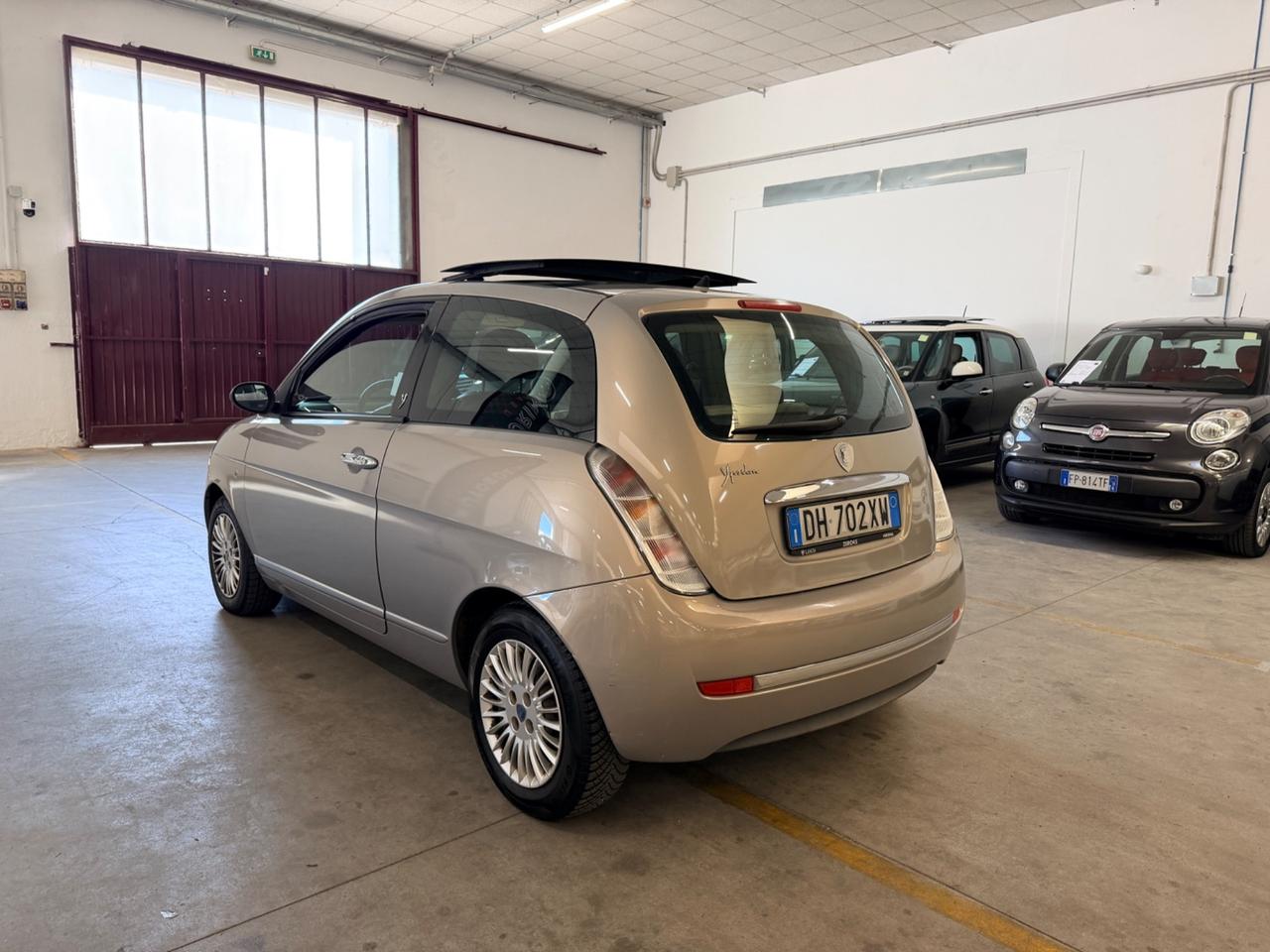 Lancia Ypsilon 1.4 Oro Ecochic GPL