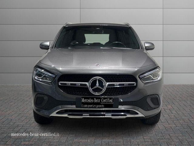 MERCEDES-BENZ GLA 200 Automatic Sport Plus