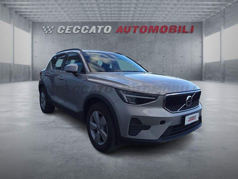 Volvo XC40 2023 1.5 t2 Essential auto