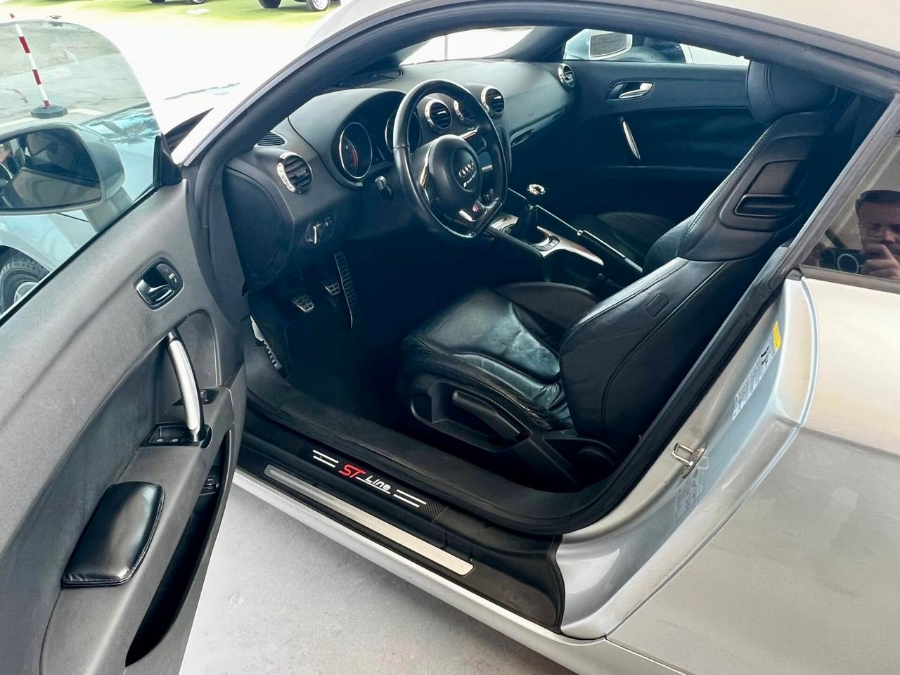 AUDI TT 2.0 200CV