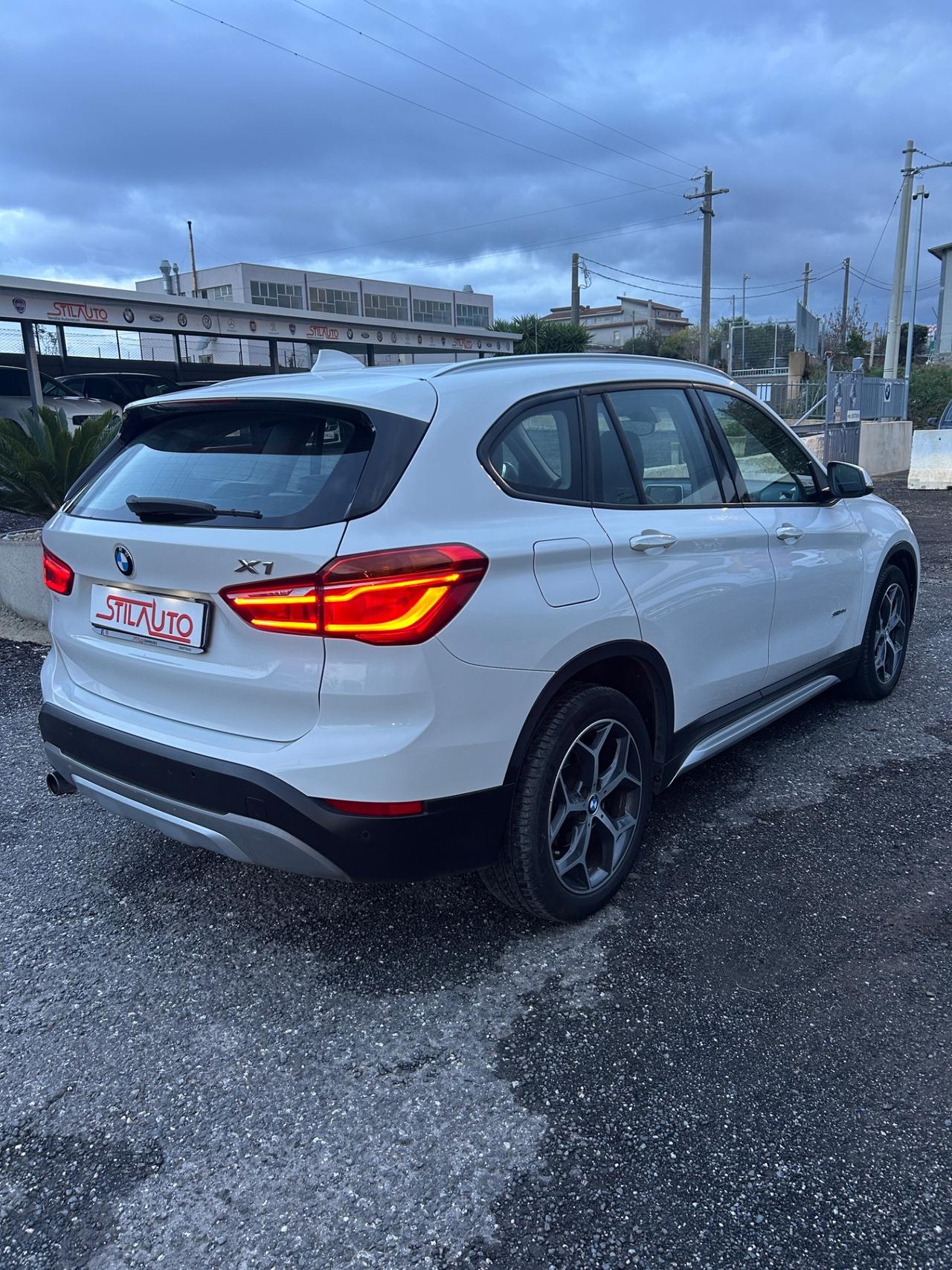 Bmw X1 sDrive18d xLine