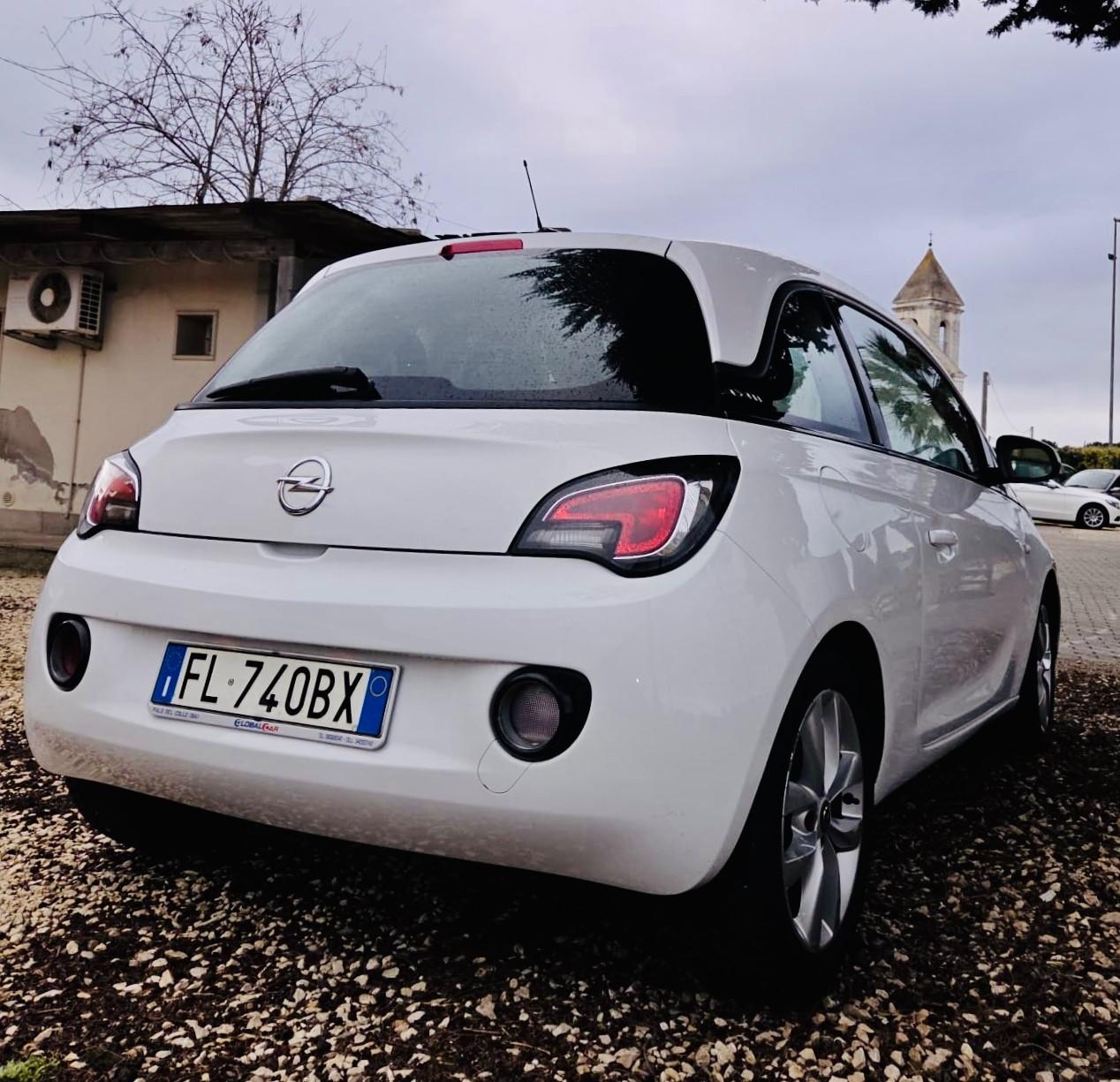 Opel Adam 1.2 70 CV Jam