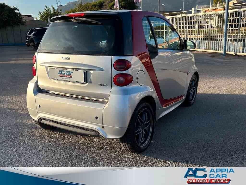 Smart ForTwo 1000 52 kW coupé passion