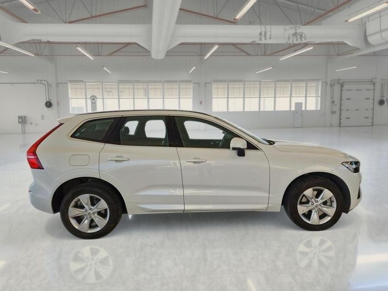 VOLVO XC60 B4 D AUTOMATICO CORE SUV