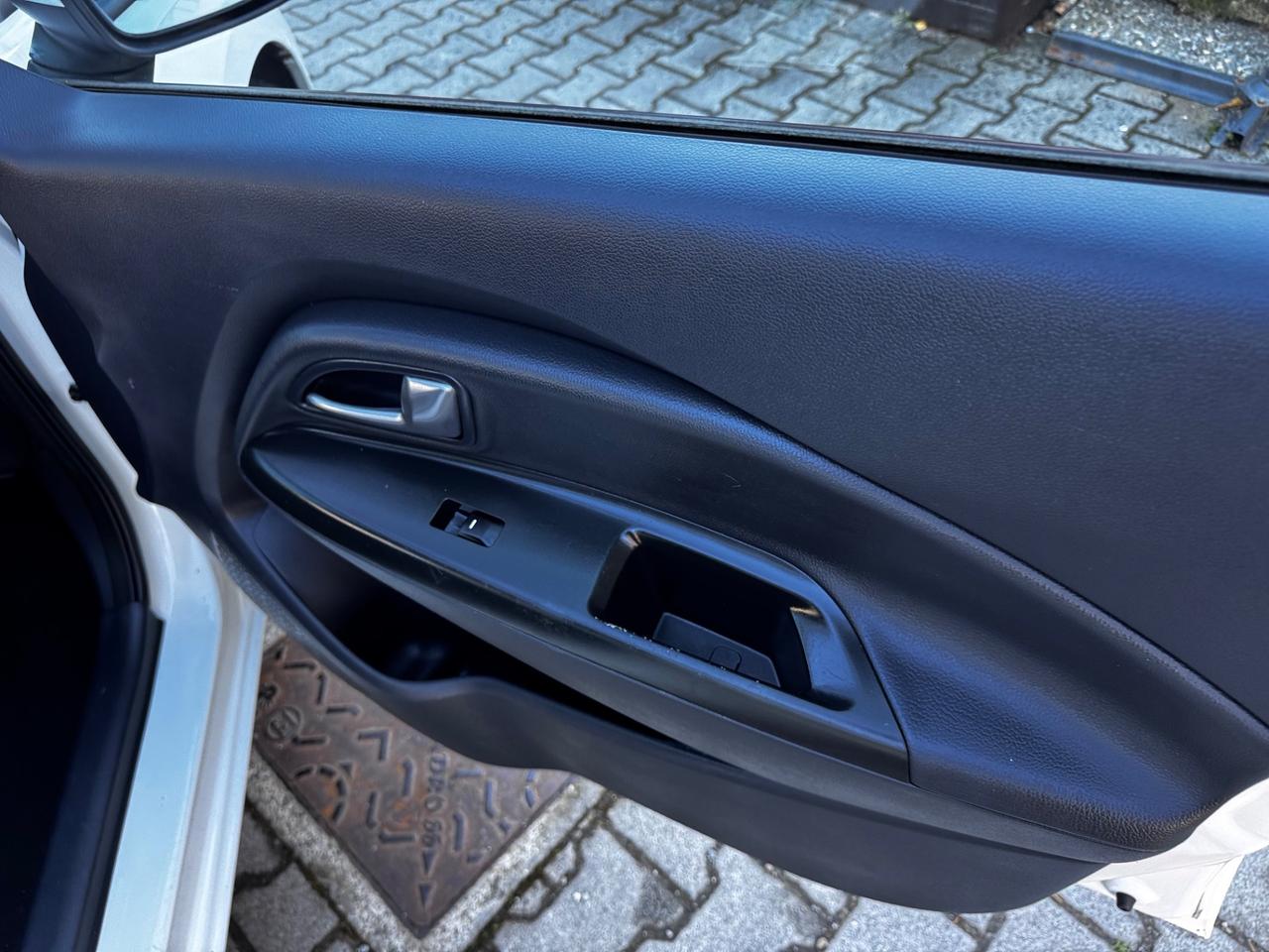 Kia Rio 1.2 CVVT 5p. EX PLUS neopatentato