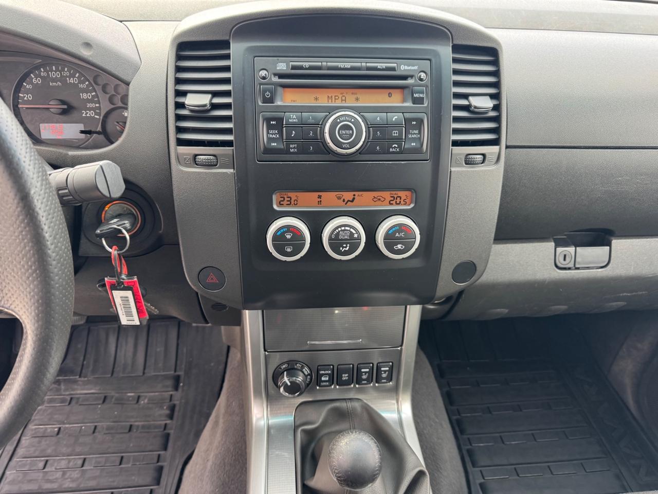 Nissan Navara 2.5 dCi 190CV 4 porte Double Cab Platinum