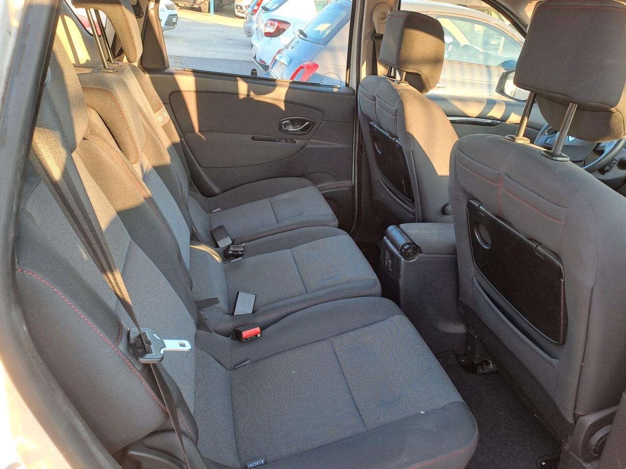 Renault Scénic XMod 1.5 dCi AUTOCARRO N1