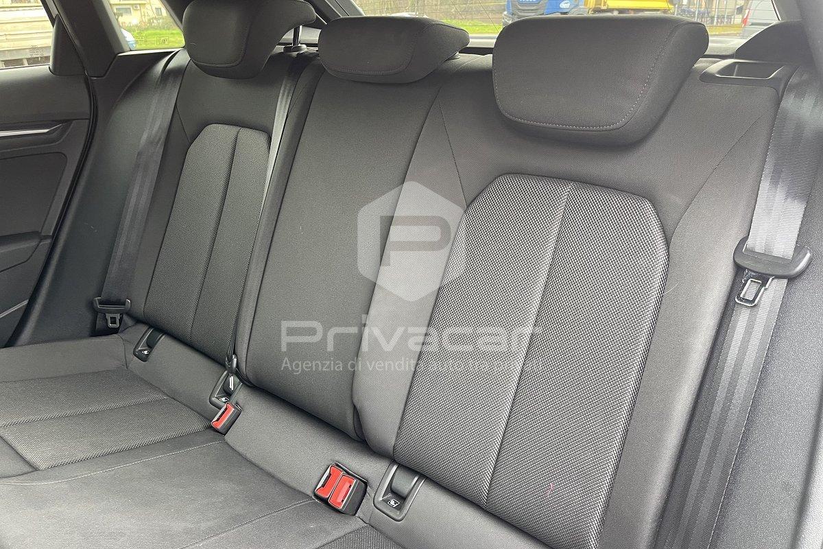 AUDI A3 SPB 35 TFSI Business Advanced