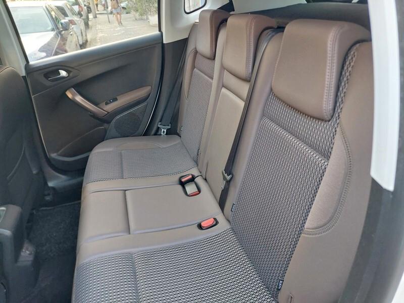 Peugeot 2008 1.6 e-HDi 115 CV Stop&Start Allure