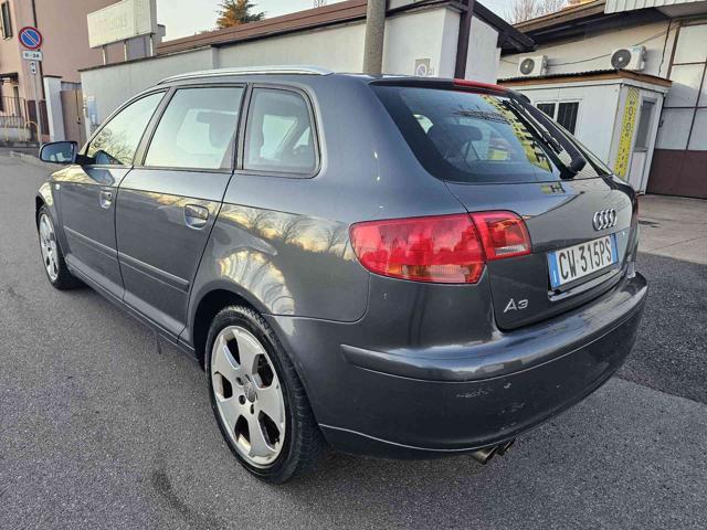 AUDI A3 SPB 2.0 16V FSI Attraction