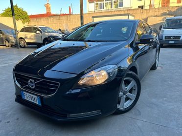 Volvo V40 D2 1.6D 114cv