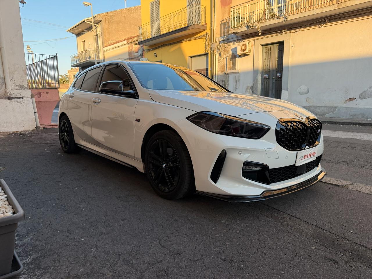 Bmw 116 116d 5p. Msport
