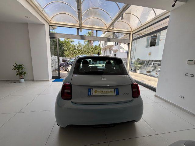 FIAT 500e 42 kWh Icon BUSINESS OPENING EDITION