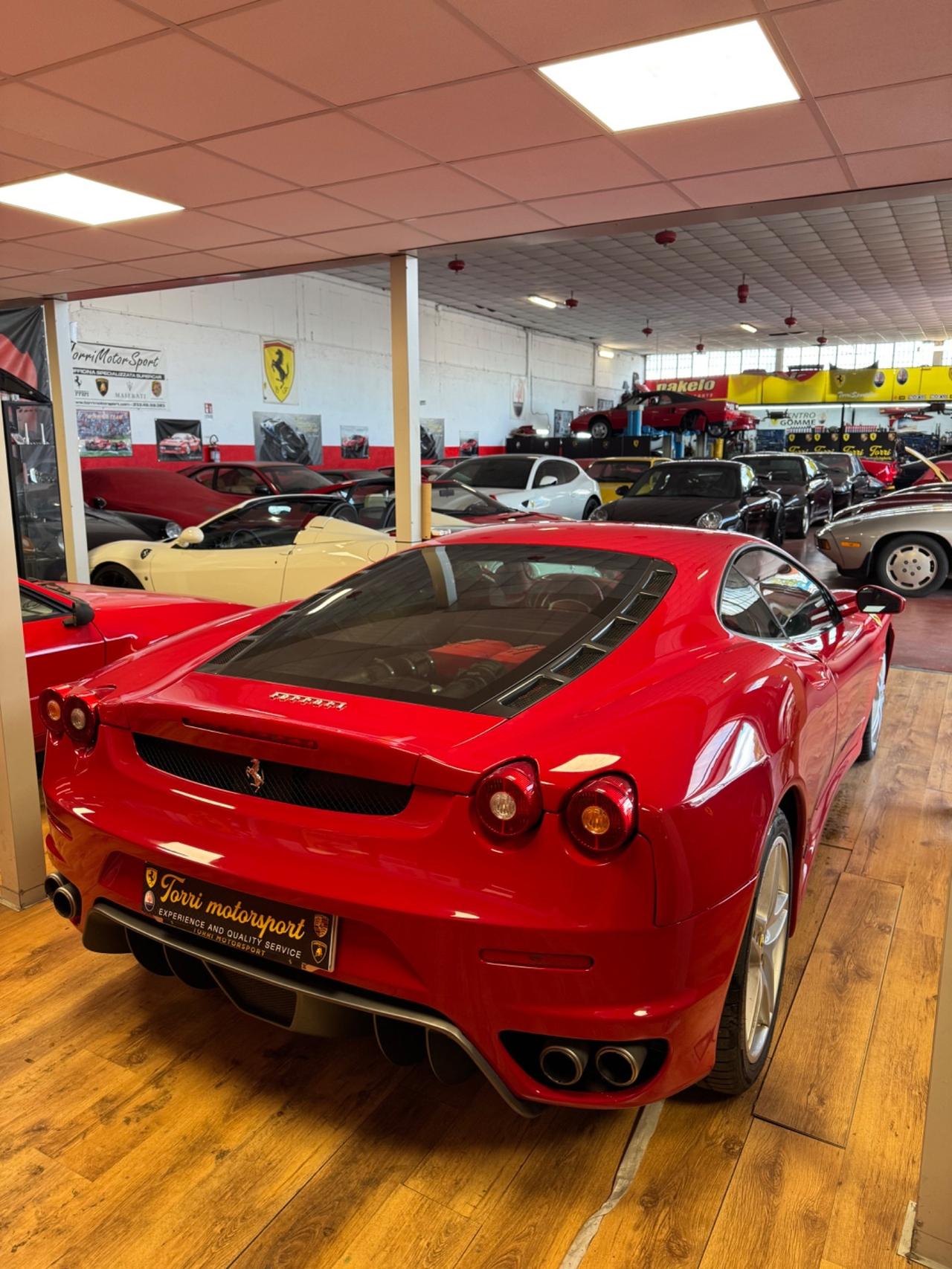 Ferrari F430 F1 “pari al nuovo”PERMUTE