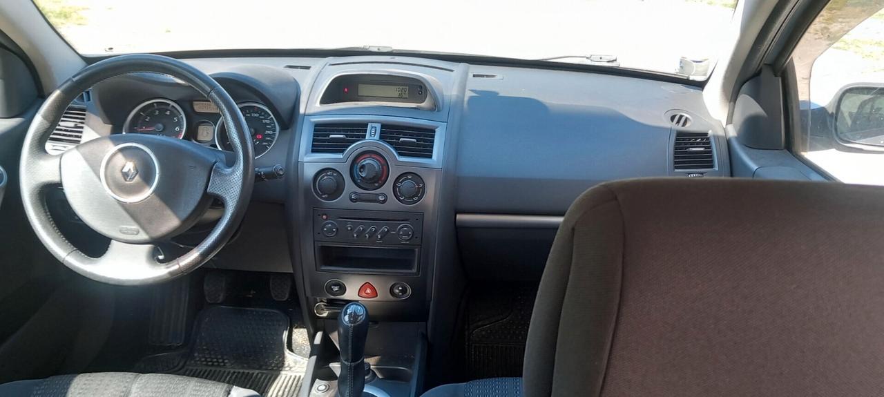 Renault Mégane 1.6 110Cv 5 porte GPL SW Confort