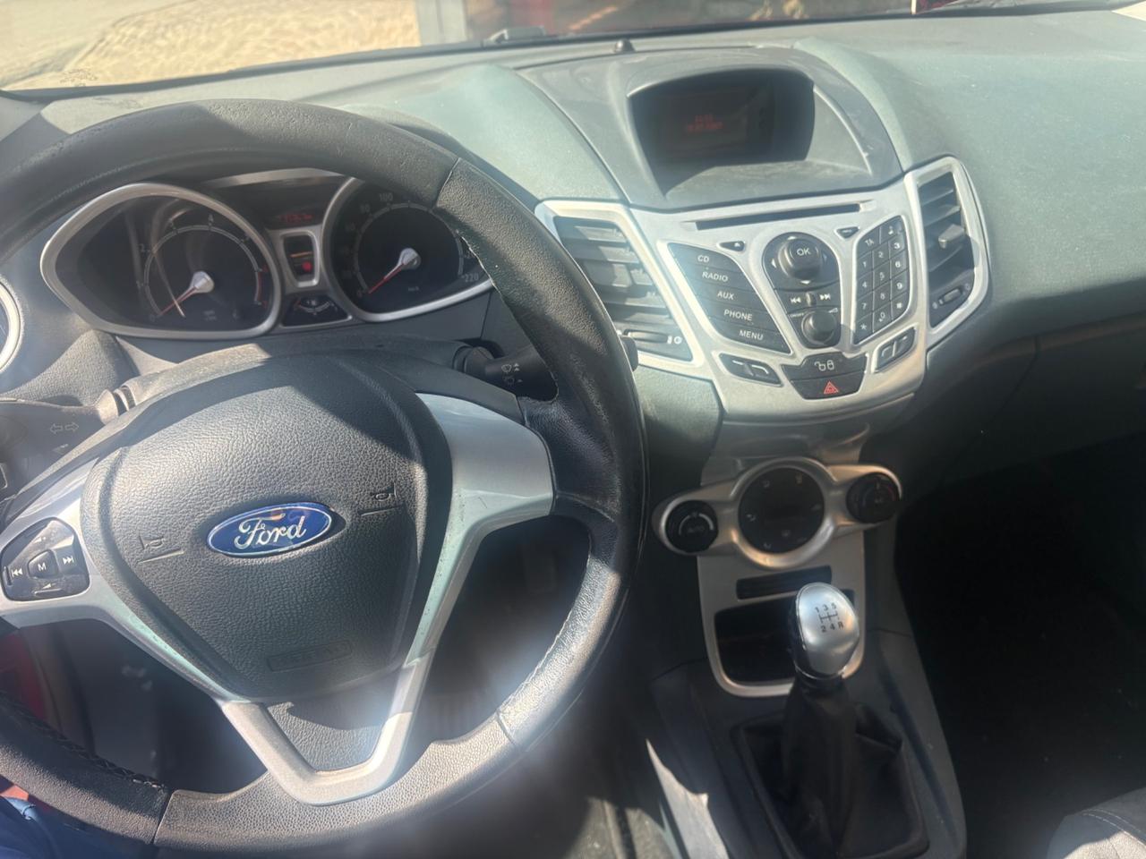 Ford Fiesta 1.4 3 porte Bz.- GPL Titanium