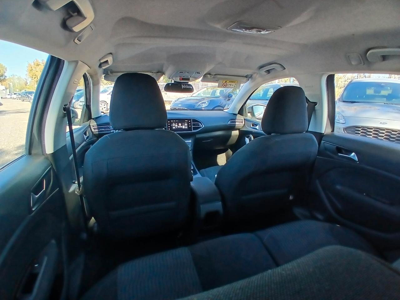 Peugeot 308 BlueHDi 130 S&S EAT8 SW Allure Pack