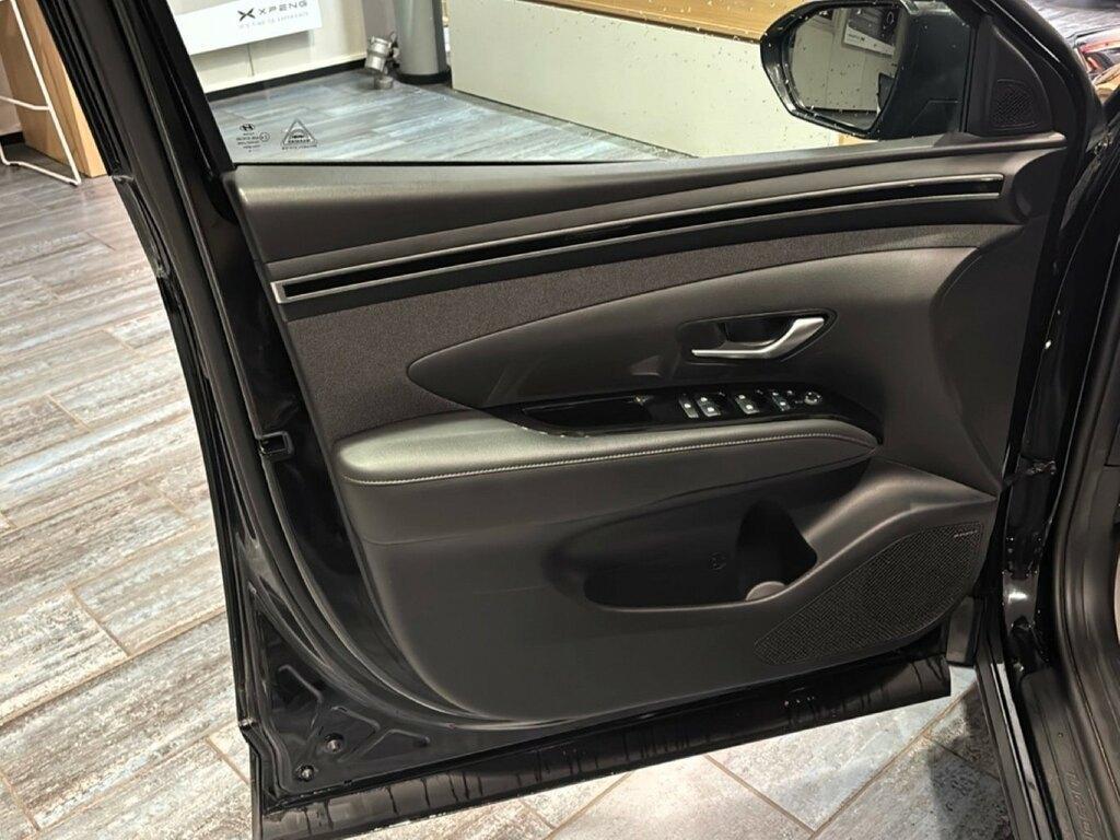 Hyundai Tucson 1.6 HEV Exellence 2WD AT