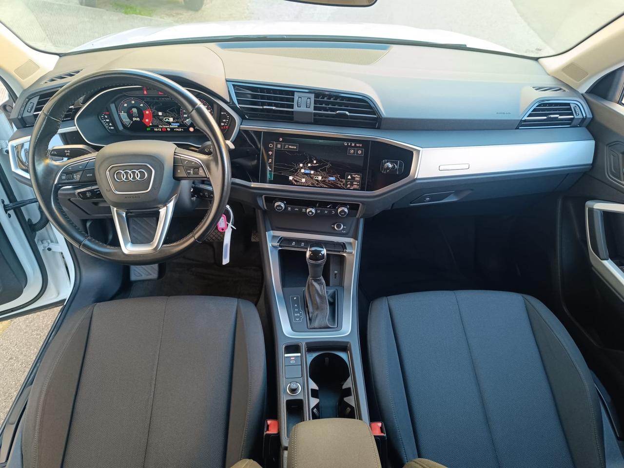 Audi Q3 35 TDI S tronic Business Advanced