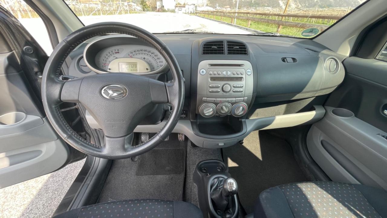 DAIHATSU SIRION 1.3 BENZINA 5 PORTE 4X4 - 2011