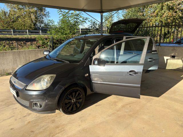 FORD Fiesta 1.2 16V 5p. NEOPATENTATI OK DISTRIBUZIONE P CONSEG