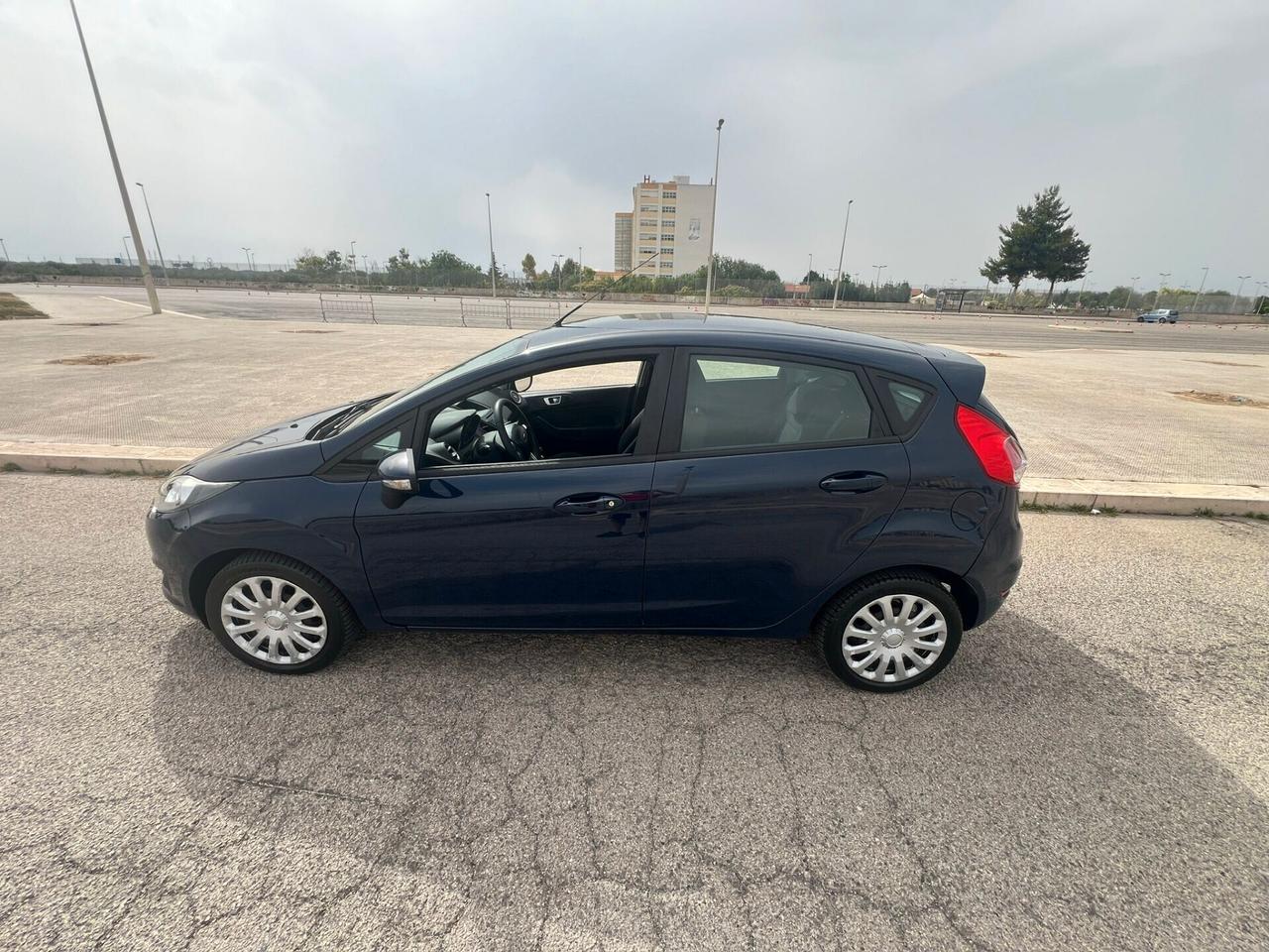 Ford Fiesta 1.4 5 porte Bz.- GPL - 2015