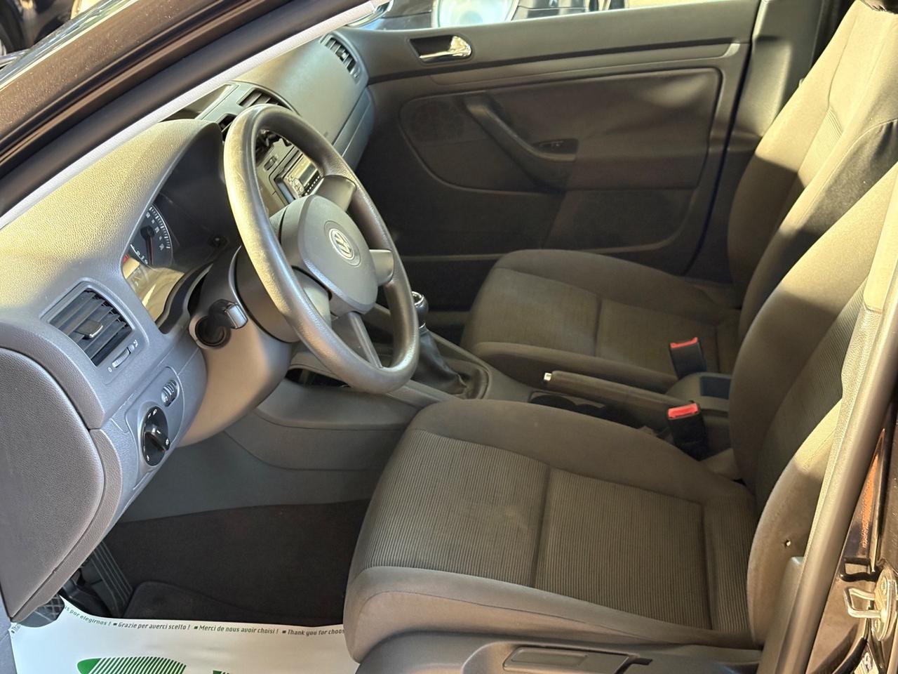 Volkswagen Golf 1.6 16V FSI 5p. Comfortline